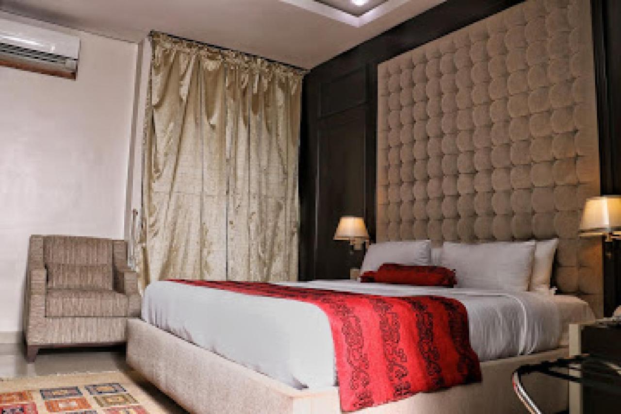 Room In Lodge - Best Western Plus-Ibadan Exterior foto